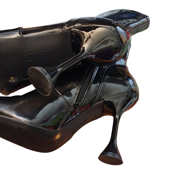 Black Patent Leather Ankle Boots With Hourglass Heels 8.5M By INC International - Picture 10 of 12